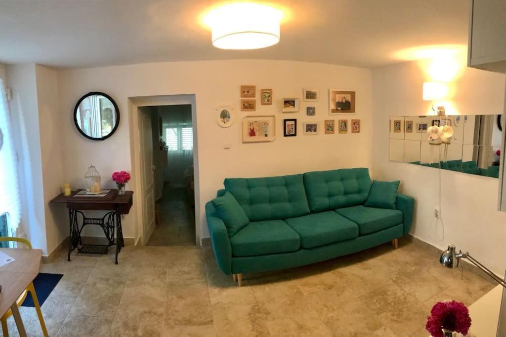 Garden Cozy Apartment Zadar Exterior photo